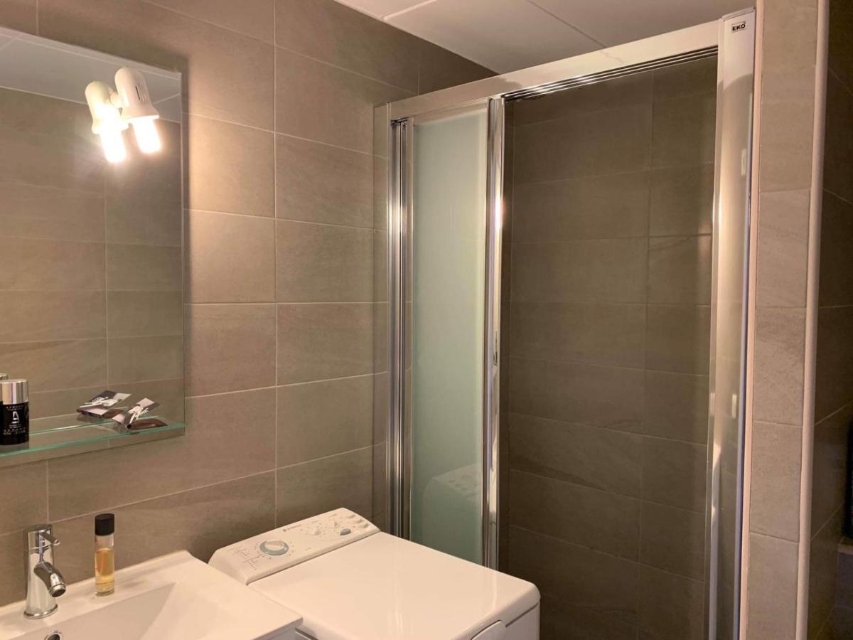 엠푸리아브라바 Sylvia 4A - Estudio En Primera Linea De Mar - Centrico - Terraza Vista Mar - Playa - Wifi 아파트 외부 사진