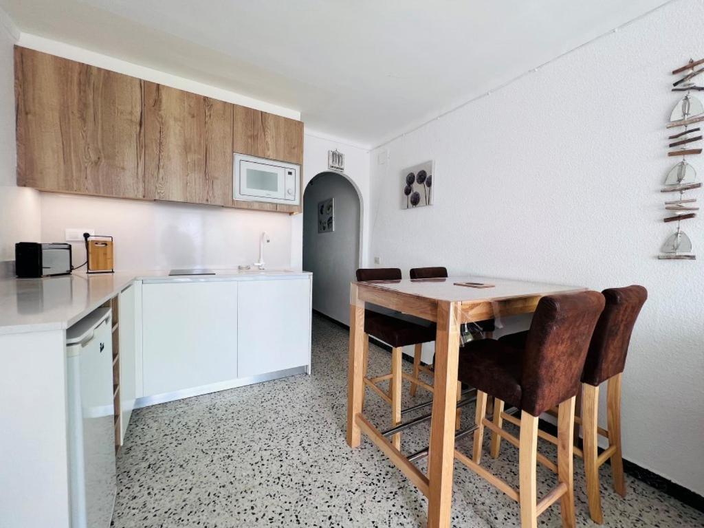 엠푸리아브라바 Sylvia 4A - Estudio En Primera Linea De Mar - Centrico - Terraza Vista Mar - Playa - Wifi 아파트 외부 사진
